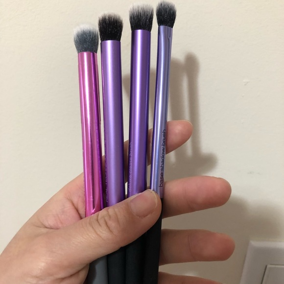 4 real techniques brushes - Picture 1 of 8